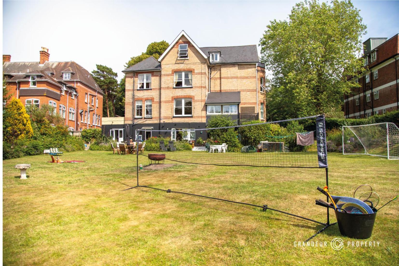 Stunning 1 Bed Garden Apartment - City Centre With Parking - The Gardenside Apartment Bournemouth Exterior photo